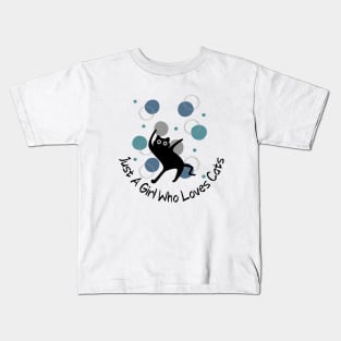 Just A Girl Who Loves Cats Kids T-Shirt